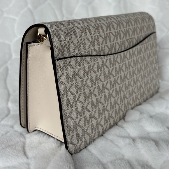 Michael Kors Jet Set Medium Signature Logo Crossbody Bag - Picture 6 of 12